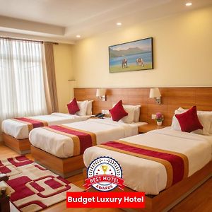 Deluxe Triple Room Complimentary Airport Pickup International Flights